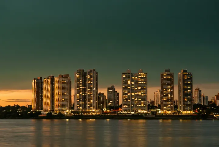 Asunción al atardecer